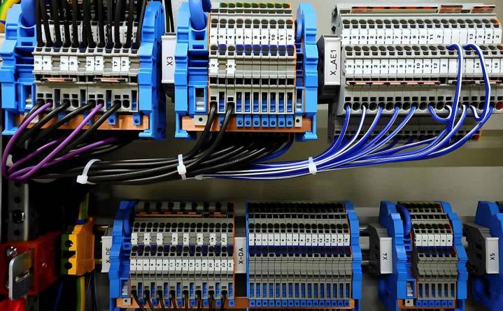 Installateur de système électrique Badonviller